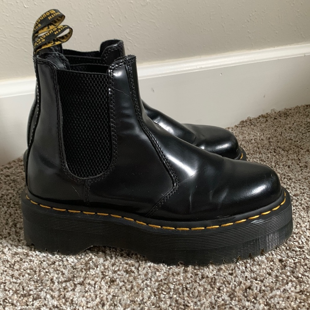 Doc Marten Quad Platform Chelsea Boots